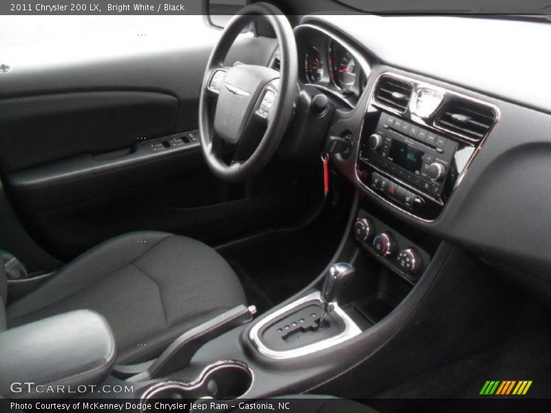 Bright White / Black 2011 Chrysler 200 LX