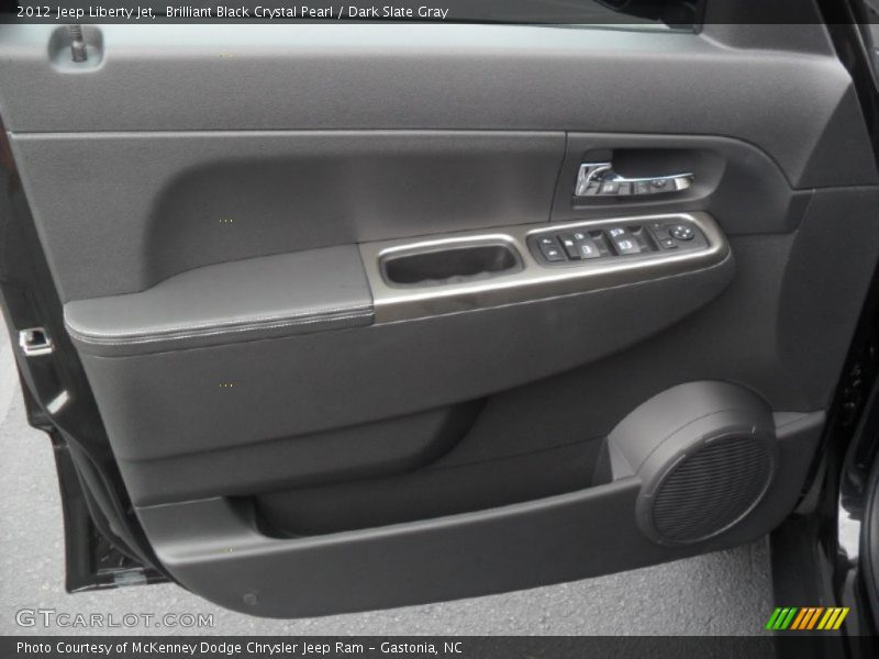 Brilliant Black Crystal Pearl / Dark Slate Gray 2012 Jeep Liberty Jet