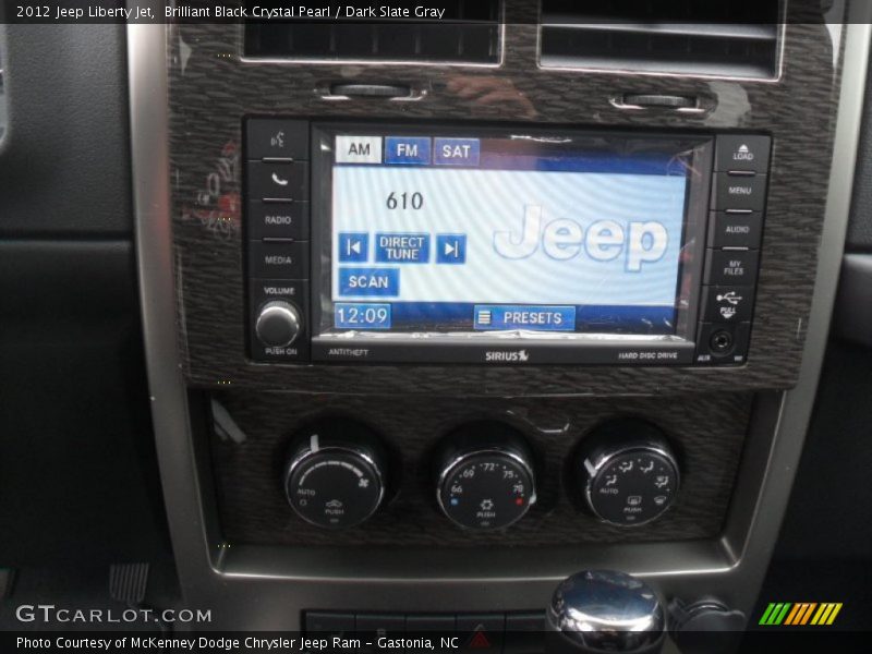 Brilliant Black Crystal Pearl / Dark Slate Gray 2012 Jeep Liberty Jet