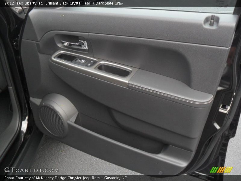 Brilliant Black Crystal Pearl / Dark Slate Gray 2012 Jeep Liberty Jet
