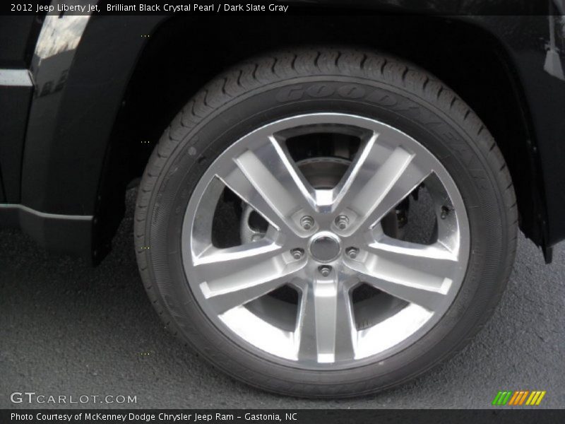 Brilliant Black Crystal Pearl / Dark Slate Gray 2012 Jeep Liberty Jet