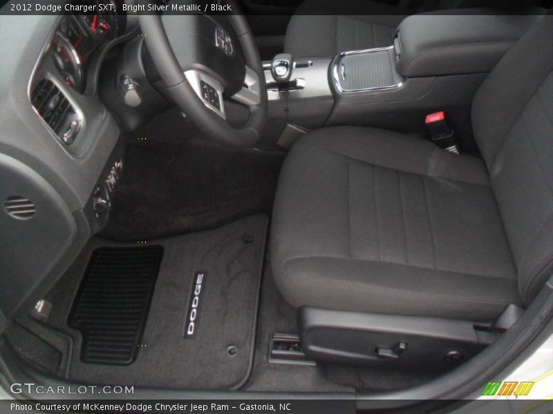 Bright Silver Metallic / Black 2012 Dodge Charger SXT