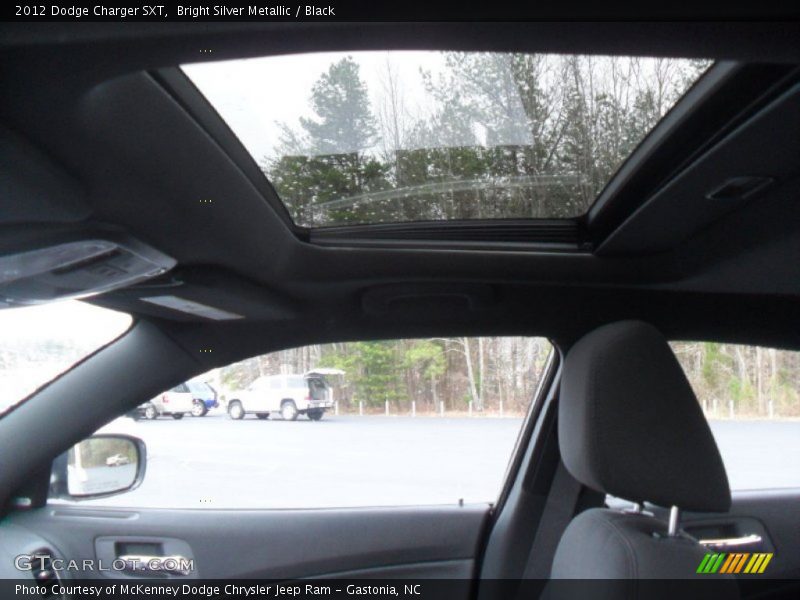 Bright Silver Metallic / Black 2012 Dodge Charger SXT