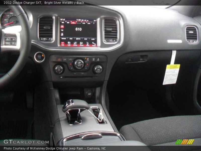 Bright Silver Metallic / Black 2012 Dodge Charger SXT