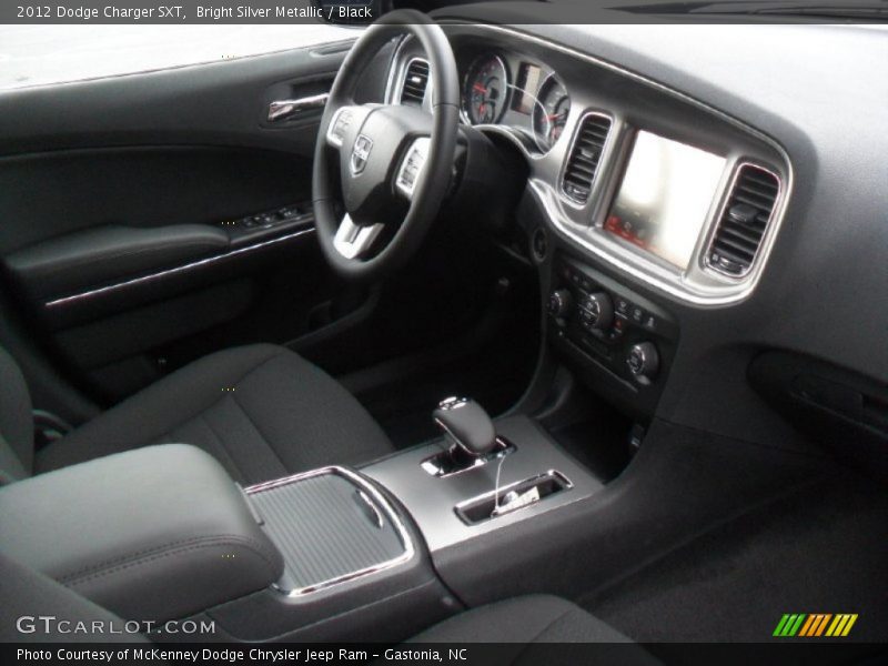 Bright Silver Metallic / Black 2012 Dodge Charger SXT