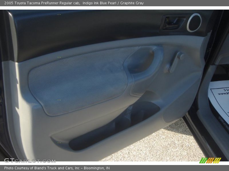 Indigo Ink Blue Pearl / Graphite Gray 2005 Toyota Tacoma PreRunner Regular cab