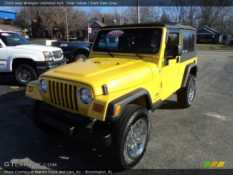 Solar Yellow / Dark Slate Gray 2004 Jeep Wrangler Unlimited 4x4