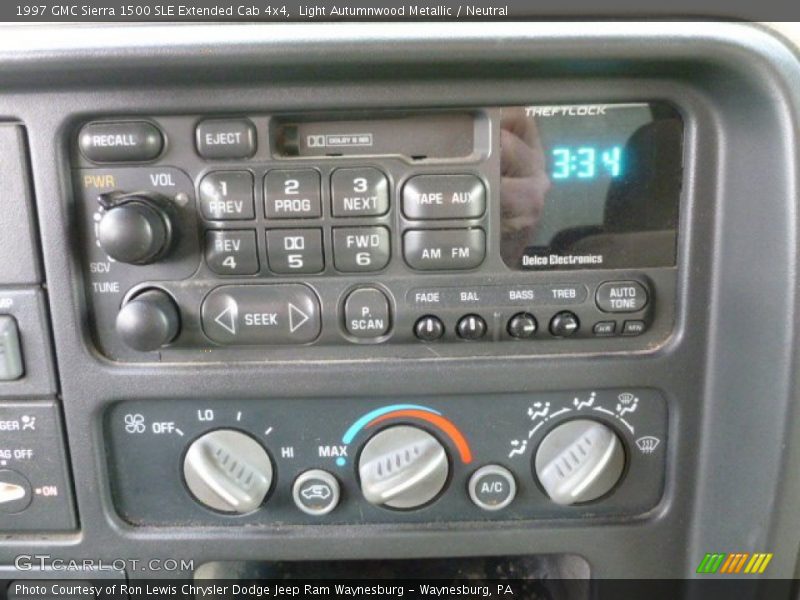Audio System of 1997 Sierra 1500 SLE Extended Cab 4x4