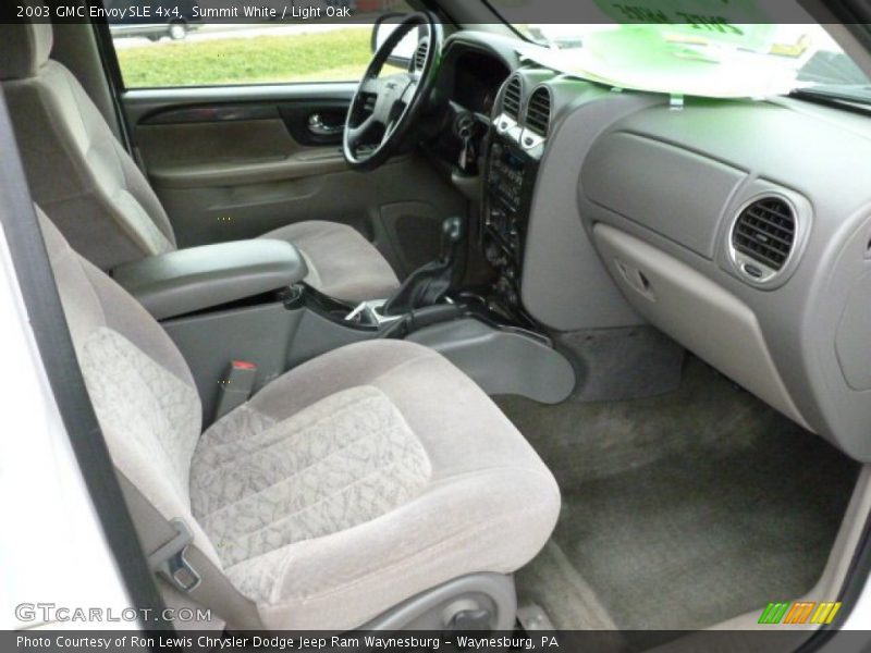 Summit White / Light Oak 2003 GMC Envoy SLE 4x4