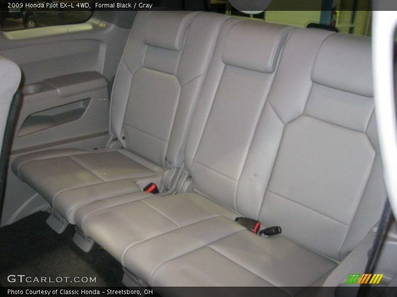 Rear Seat of 2009 Pilot EX-L 4WD