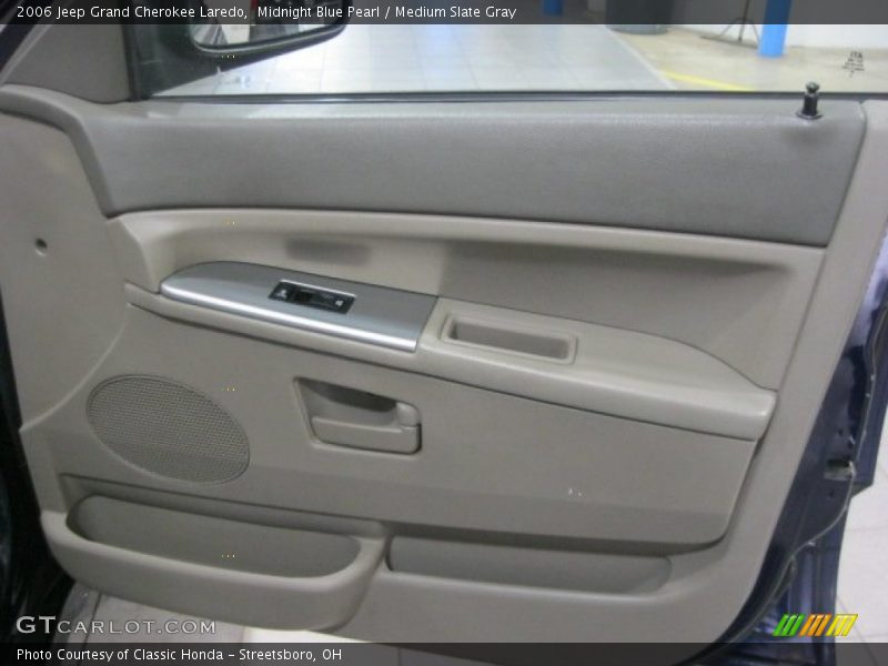 Midnight Blue Pearl / Medium Slate Gray 2006 Jeep Grand Cherokee Laredo