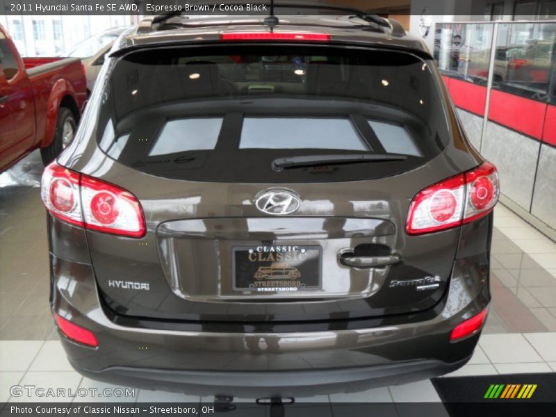 Espresso Brown / Cocoa Black 2011 Hyundai Santa Fe SE AWD