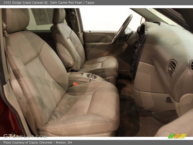 Dark Garnet Red Pearl / Taupe 2002 Dodge Grand Caravan ES