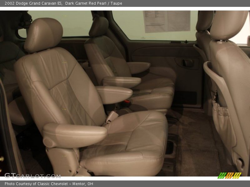 Dark Garnet Red Pearl / Taupe 2002 Dodge Grand Caravan ES