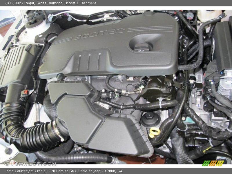 White Diamond Tricoat / Cashmere 2012 Buick Regal