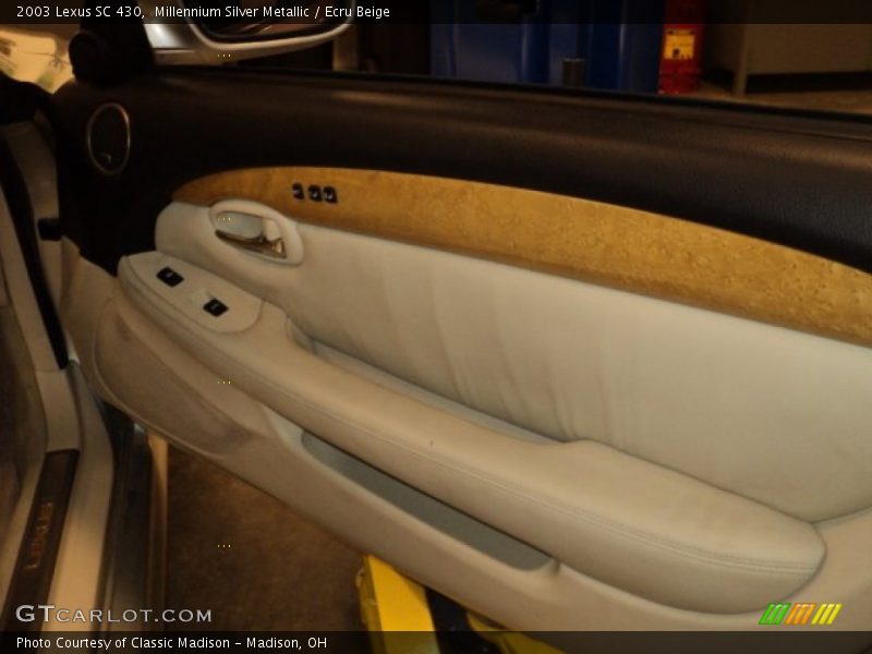 Millennium Silver Metallic / Ecru Beige 2003 Lexus SC 430