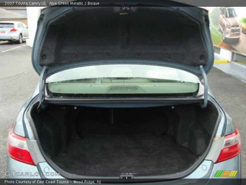 Aloe Green Metallic / Bisque 2007 Toyota Camry LE