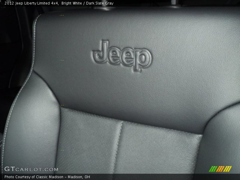 Bright White / Dark Slate Gray 2012 Jeep Liberty Limited 4x4