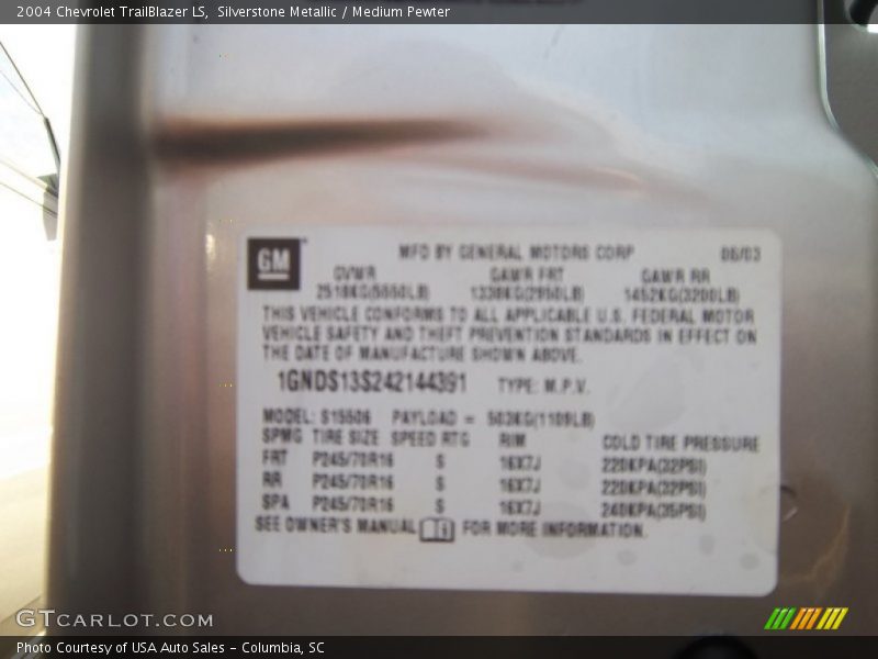 Silverstone Metallic / Medium Pewter 2004 Chevrolet TrailBlazer LS