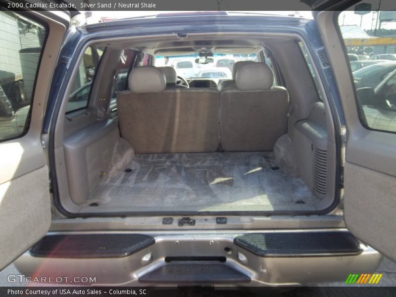 Silver Sand / Neutral Shale 2000 Cadillac Escalade