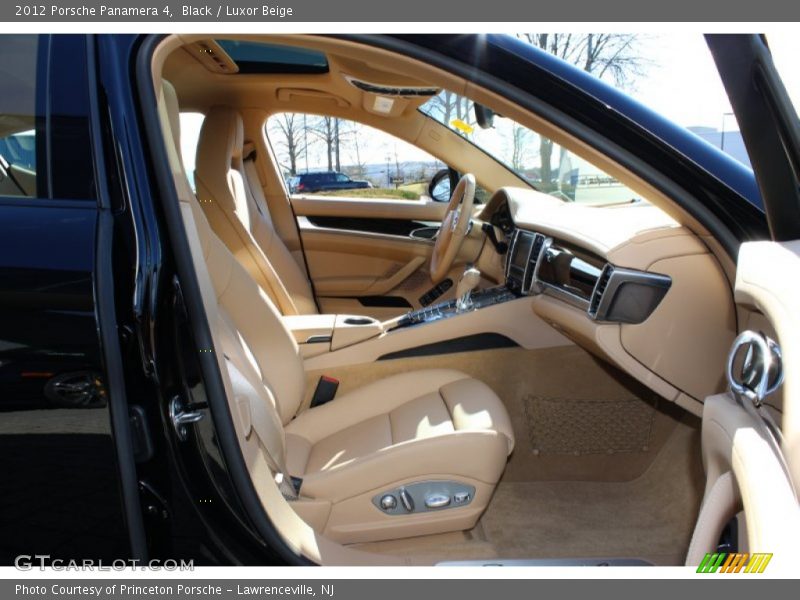 Black / Luxor Beige 2012 Porsche Panamera 4