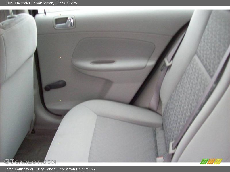 Black / Gray 2005 Chevrolet Cobalt Sedan