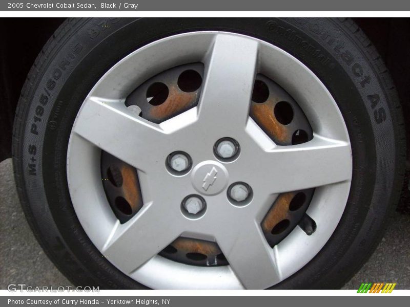 Black / Gray 2005 Chevrolet Cobalt Sedan
