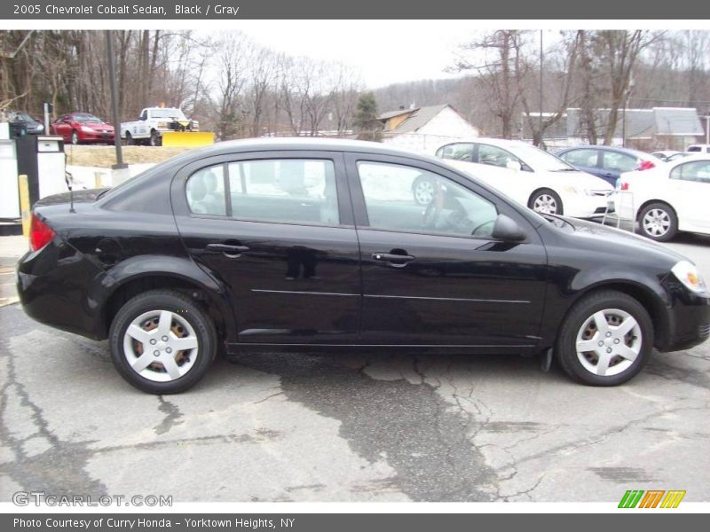 Black / Gray 2005 Chevrolet Cobalt Sedan