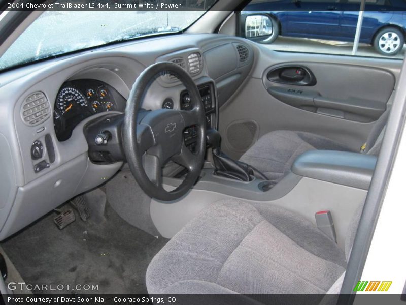 Summit White / Pewter 2004 Chevrolet TrailBlazer LS 4x4