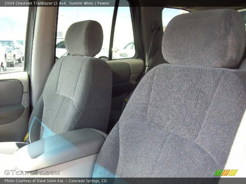 Summit White / Pewter 2004 Chevrolet TrailBlazer LS 4x4