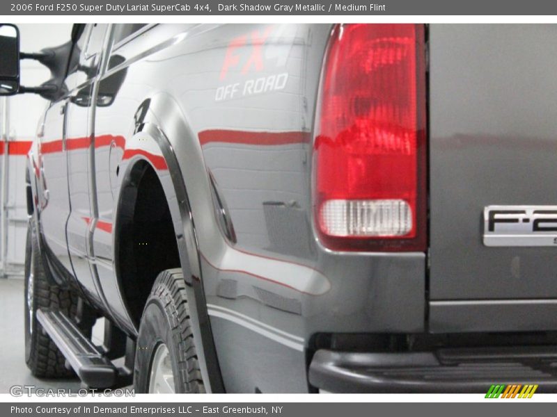 Dark Shadow Gray Metallic / Medium Flint 2006 Ford F250 Super Duty Lariat SuperCab 4x4