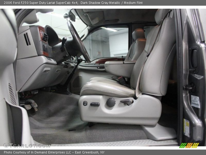  2006 F250 Super Duty Lariat SuperCab 4x4 Medium Flint Interior