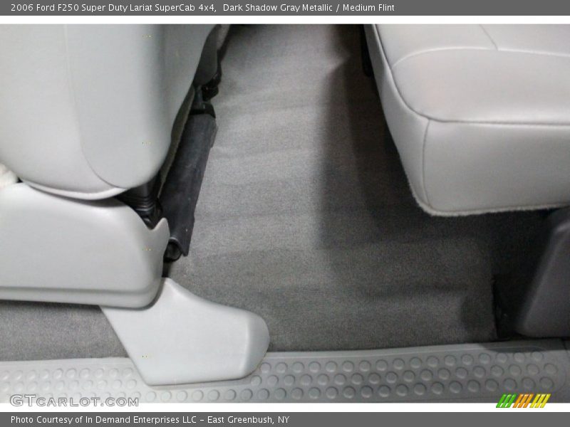 Dark Shadow Gray Metallic / Medium Flint 2006 Ford F250 Super Duty Lariat SuperCab 4x4