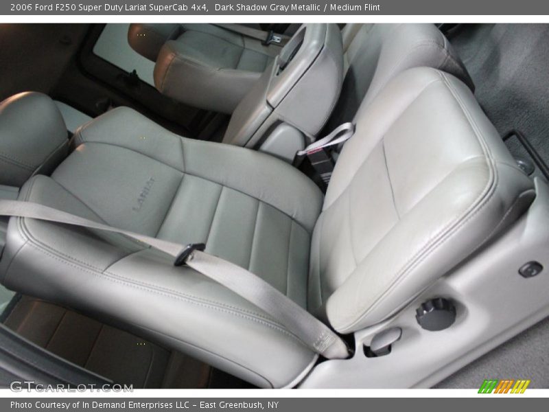 Front Seat of 2006 F250 Super Duty Lariat SuperCab 4x4