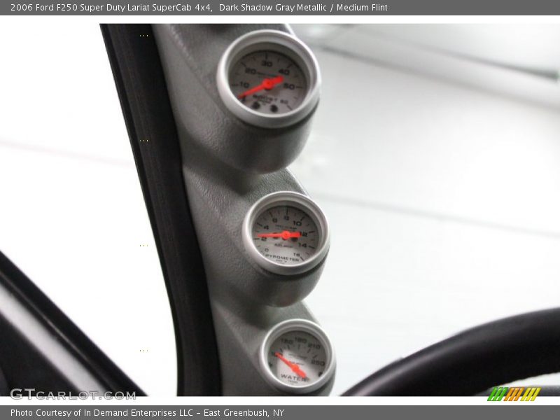 Dark Shadow Gray Metallic / Medium Flint 2006 Ford F250 Super Duty Lariat SuperCab 4x4