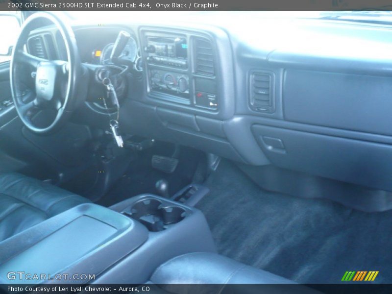 Onyx Black / Graphite 2002 GMC Sierra 2500HD SLT Extended Cab 4x4