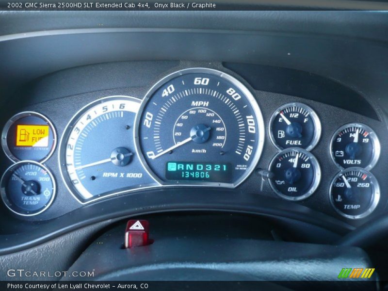 Onyx Black / Graphite 2002 GMC Sierra 2500HD SLT Extended Cab 4x4
