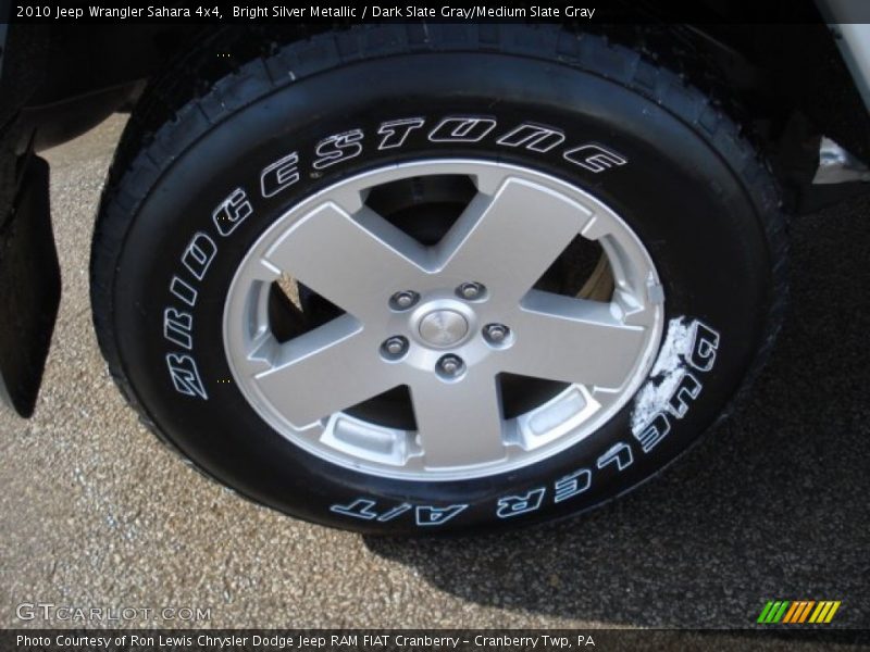 Bright Silver Metallic / Dark Slate Gray/Medium Slate Gray 2010 Jeep Wrangler Sahara 4x4
