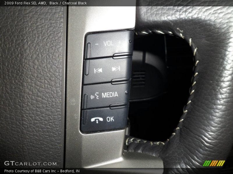 Black / Charcoal Black 2009 Ford Flex SEL AWD