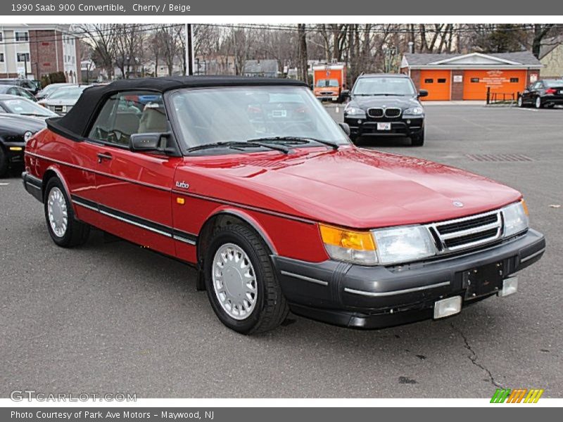 Front 3/4 View of 1990 900 Convertible