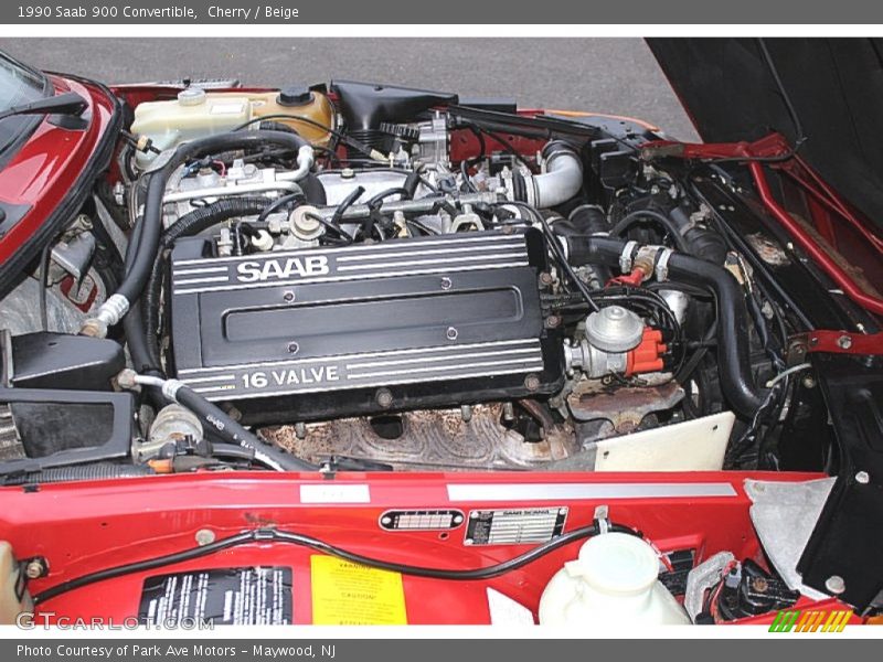  1990 900 Convertible Engine - 2.0 Liter DOHC 16-Valve 4 Cylinder