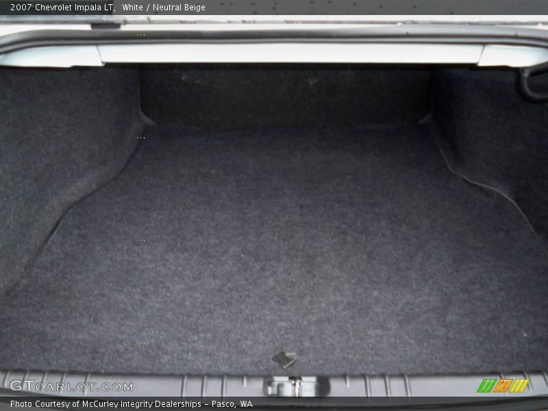 White / Neutral Beige 2007 Chevrolet Impala LT
