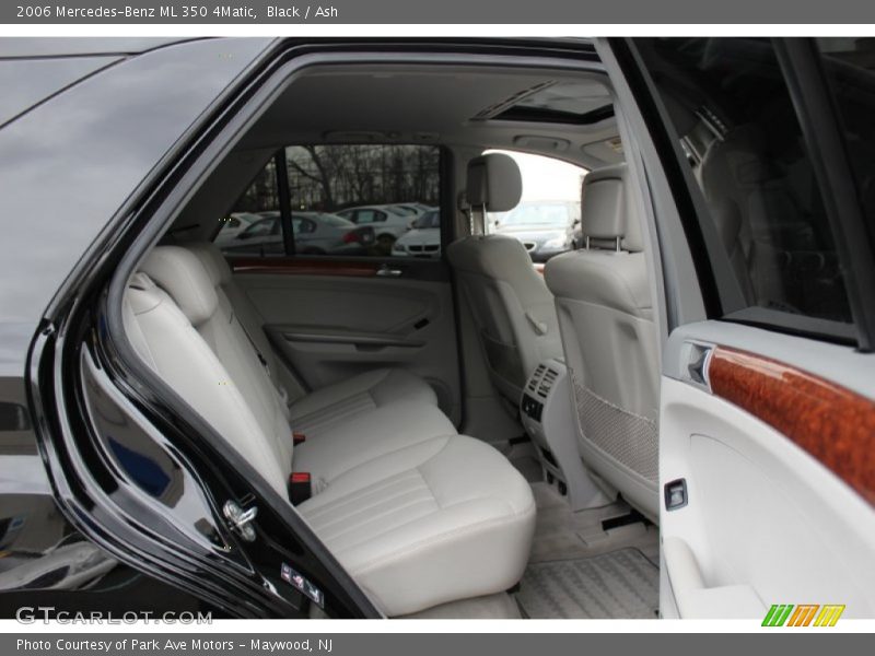 Black / Ash 2006 Mercedes-Benz ML 350 4Matic