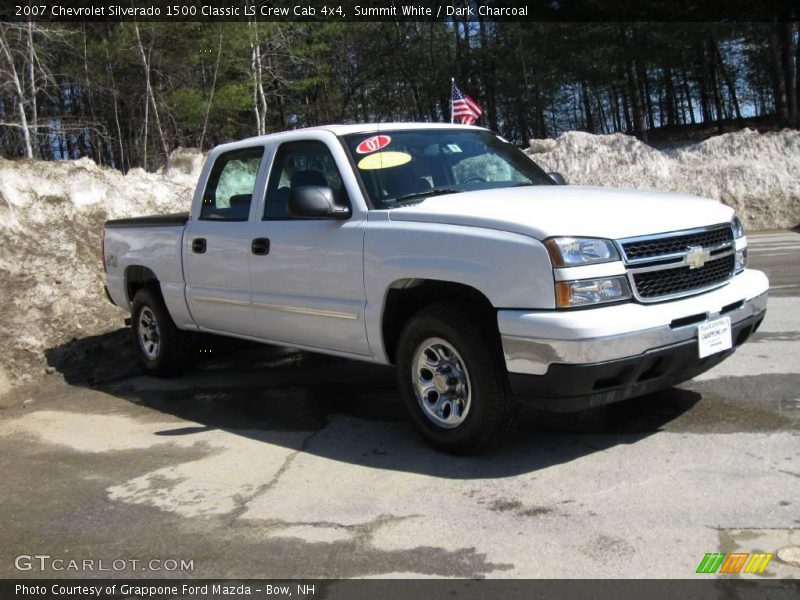 Summit White / Dark Charcoal 2007 Chevrolet Silverado 1500 Classic LS Crew Cab 4x4