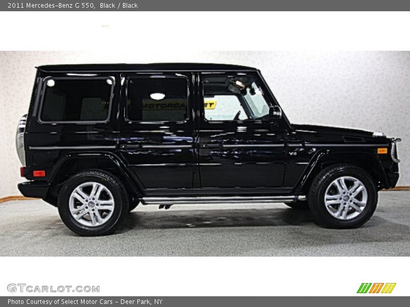 Black / Black 2011 Mercedes-Benz G 550