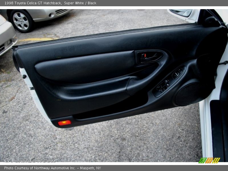 Super White / Black 1998 Toyota Celica GT Hatchback