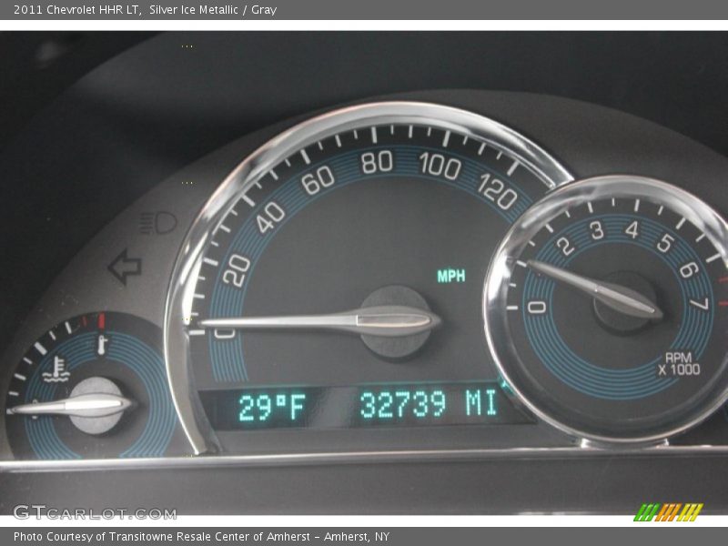 Silver Ice Metallic / Gray 2011 Chevrolet HHR LT