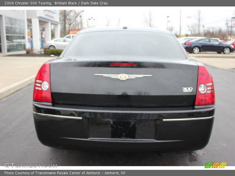 Brilliant Black / Dark Slate Gray 2009 Chrysler 300 Touring