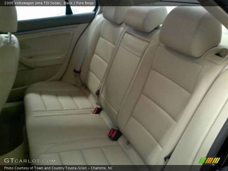 Black / Pure Beige 2006 Volkswagen Jetta TDI Sedan