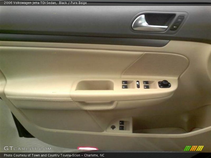 Black / Pure Beige 2006 Volkswagen Jetta TDI Sedan